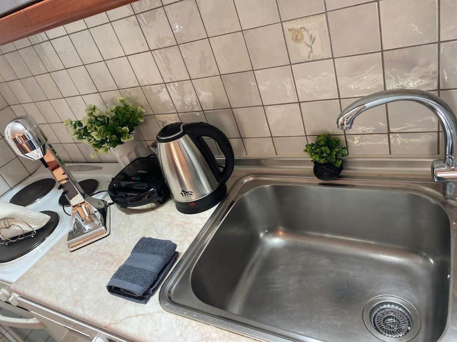 Deval • Kiveri Apartment • Екстериор снимка