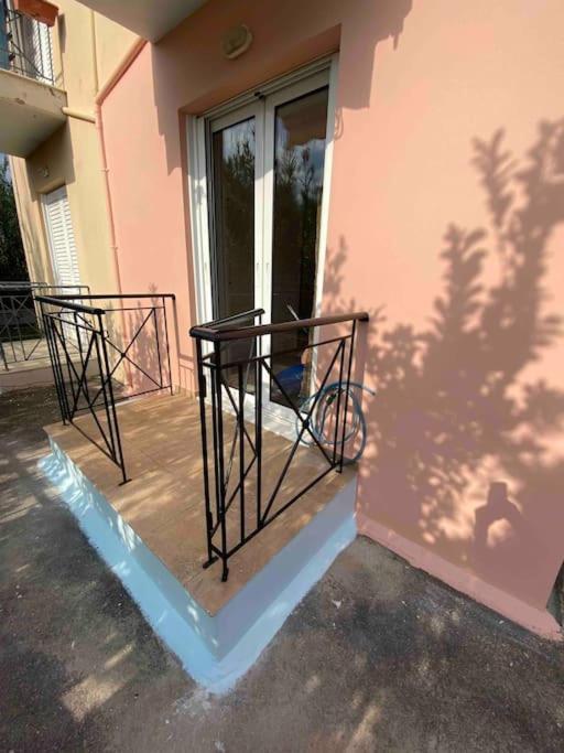 Deval • Kiveri Apartment • Екстериор снимка